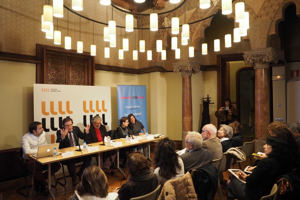 Taula rodona sobre la internacionalització de l'art català a la seu de l'Institut Ramon Llull de Barcelona. FOTO:PERE DURAN