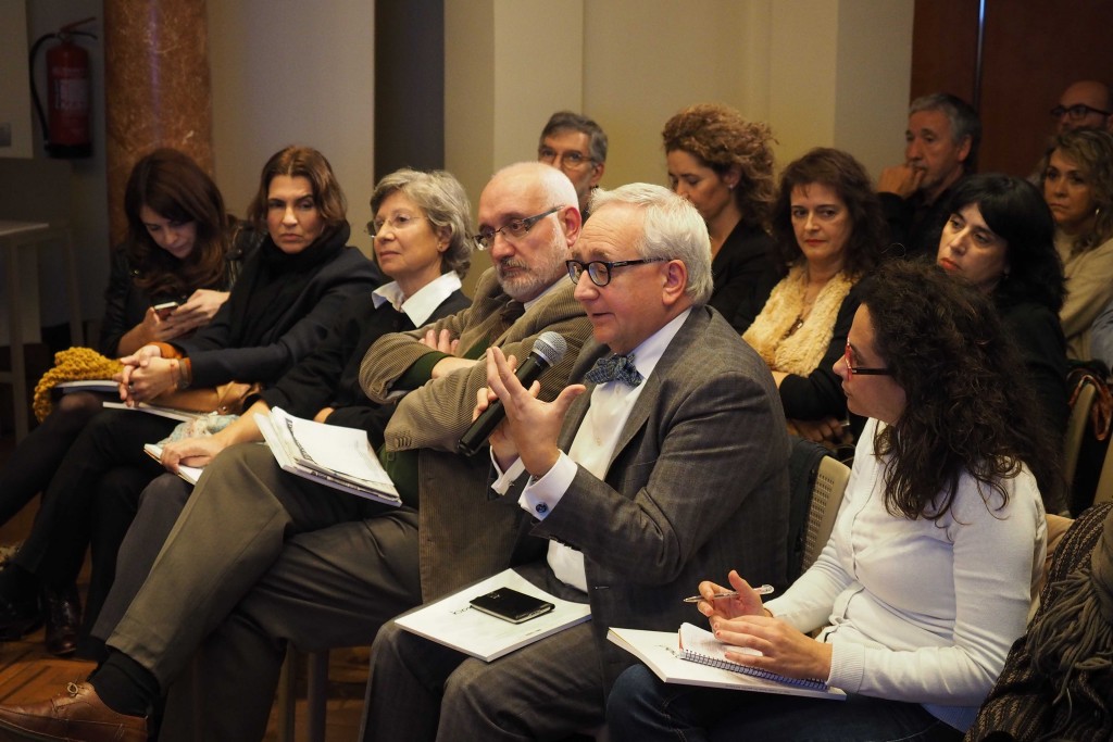 Taula rodona sobre la internacionalització de l'art català a la seu de l'Institut Ramon Llull de Barcelona. FOTO:PERE DURAN