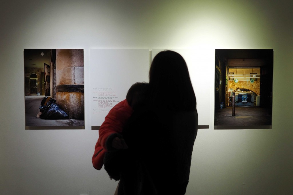 Inauguració exposicio "No hay luz sin oscuridad", fotografies de Agust Prats al l'espai Eat Art de Banyoles. FOTO: PERE DURAN