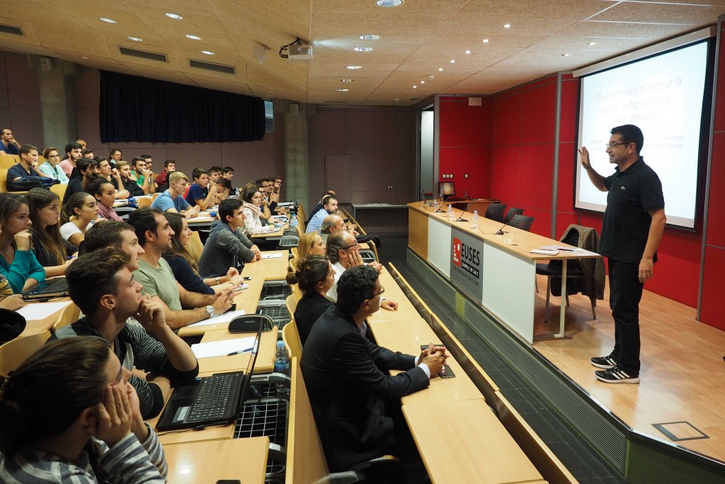 I Jornada de l'Esport David Moner a l'Euses Escola Universitària de la Salut i l'Esport a Salt. PERE DURAN / NORD MEDIA